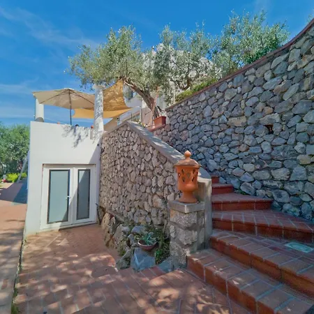 Ubi Tu Gaius Anacapri (Isola di Capri)